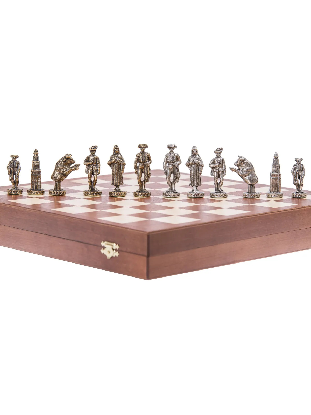 Chess Pieces -  Matador - Metal lux